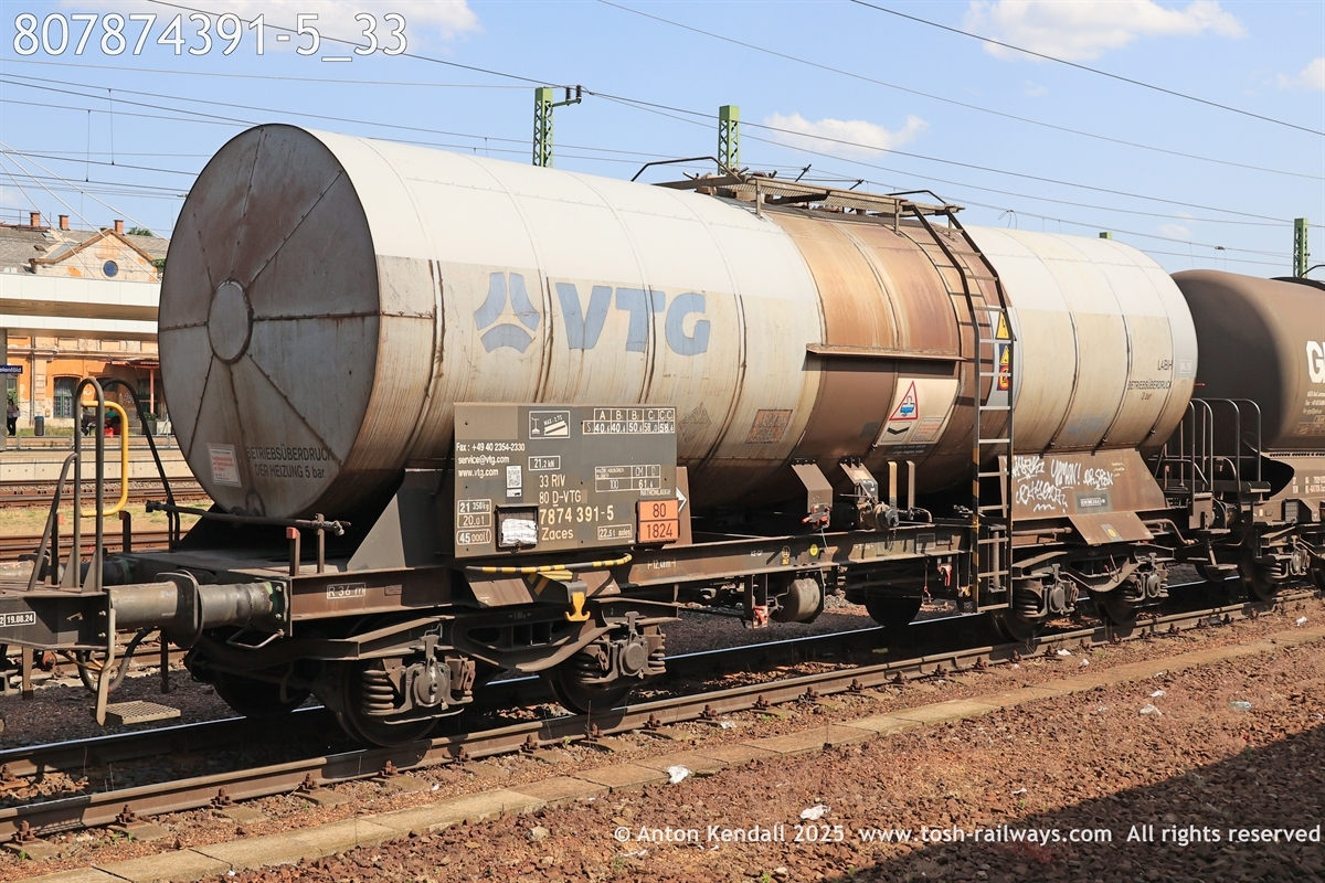 807874391-5_33.JPG